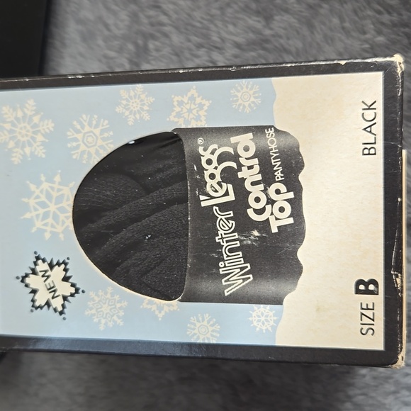 Vintage Winter Legs Black Control Top Pantyhose - Picture 3 of 6